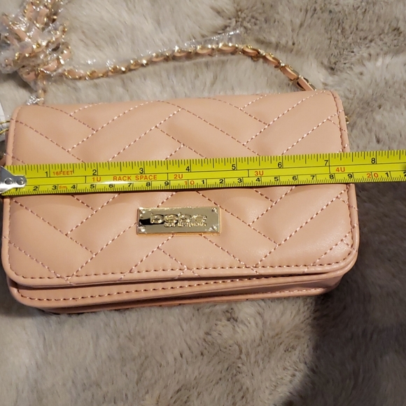NWT - Bebe Chevron Quilted Rose CrossBody Purse - Picture 6 of 7